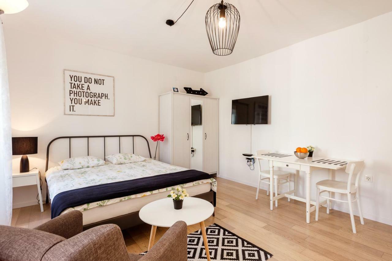 Central Rijeka Apartments Ciottina 24 Bagian luar foto