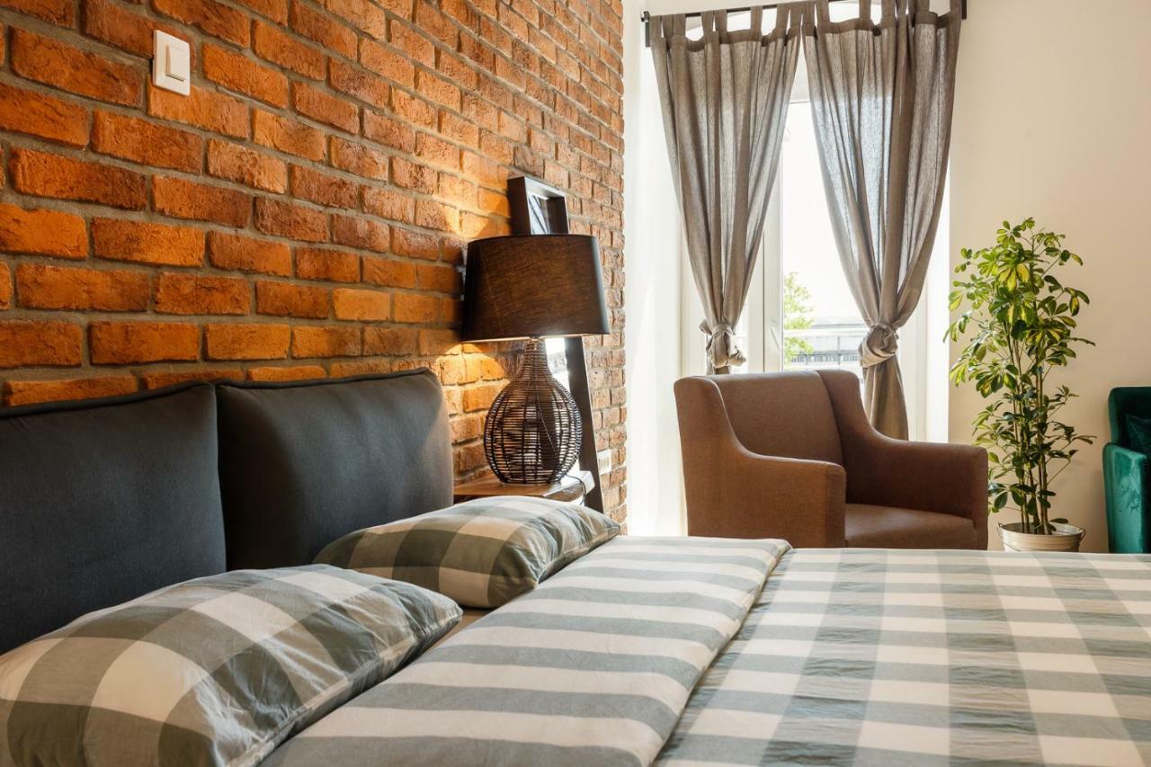 Central Rijeka Apartments Ciottina 24 Bagian luar foto